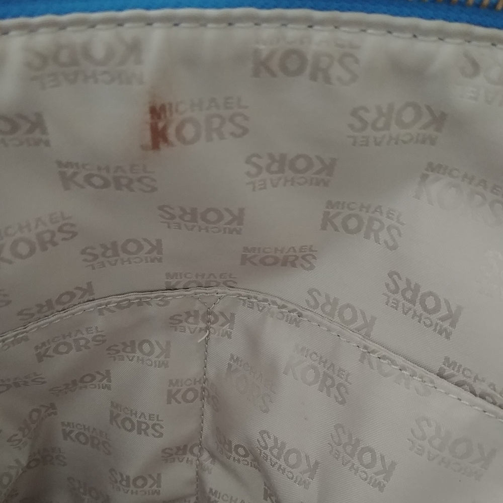 Michael Kors Bright Blue purse - Picture 10 of 10